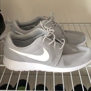 Nike roshe run